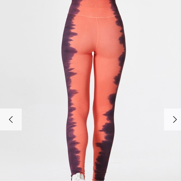 Nux One by One Legging - Picture 2 of 8